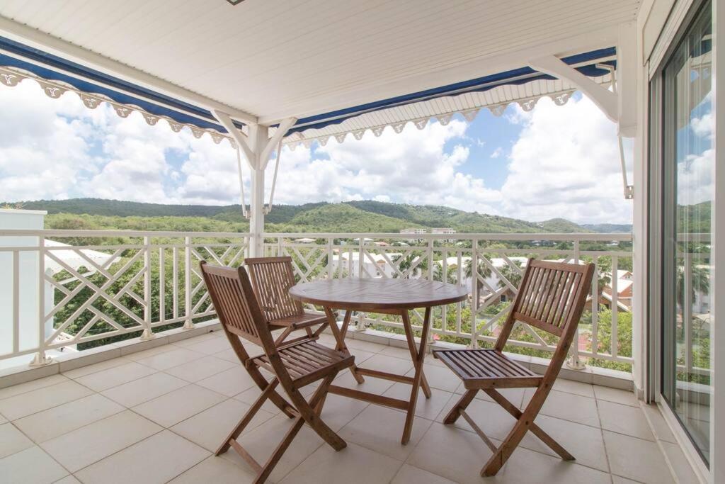 Sunny Cottage, Belle Terrasse, Proche Et Vue Mer Sainte-Luce Esterno foto